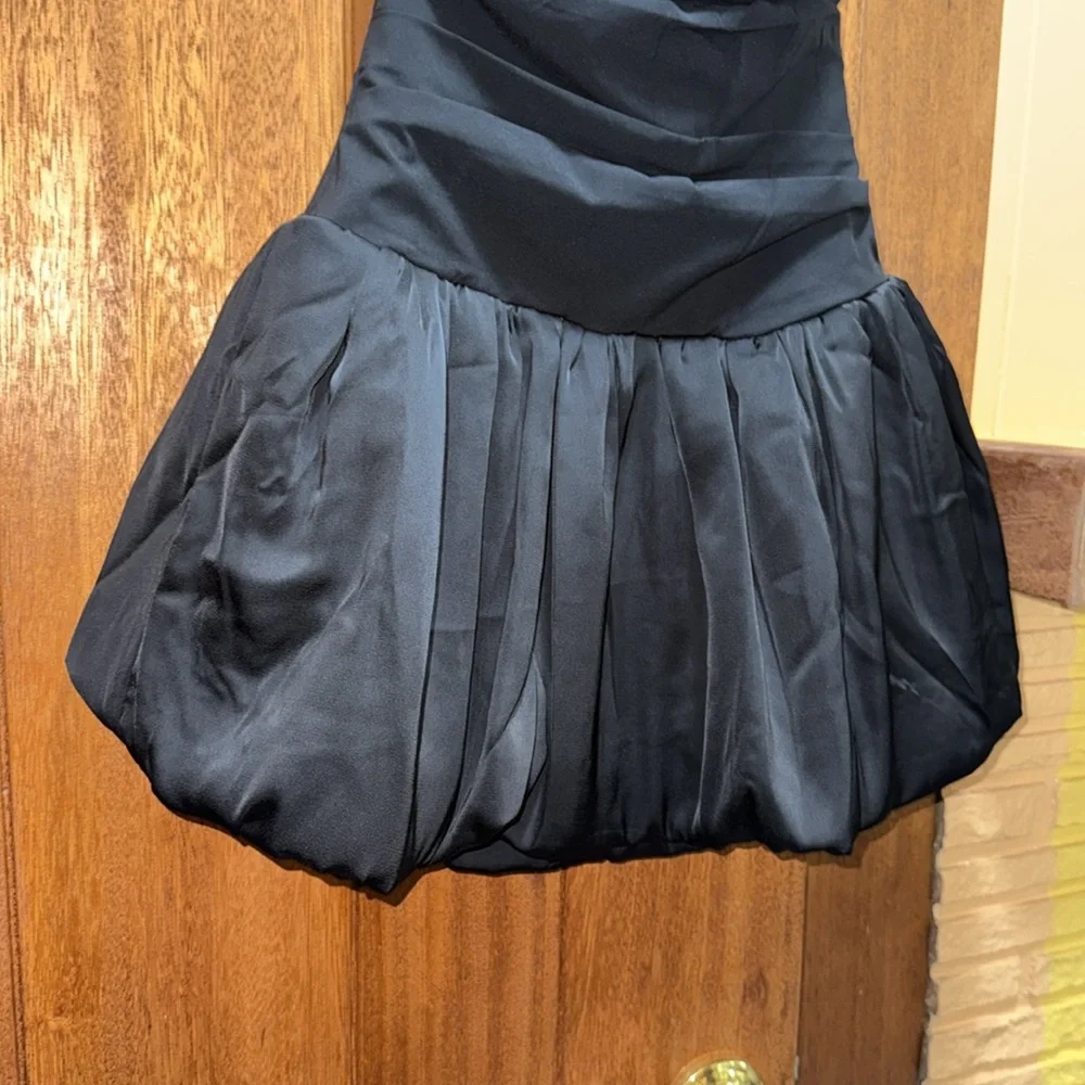 Oh Polly Ludmila Halterneck Lace-Up Bubble Hem Corset Micro Mini Dress in Black - Picture 7 of 12